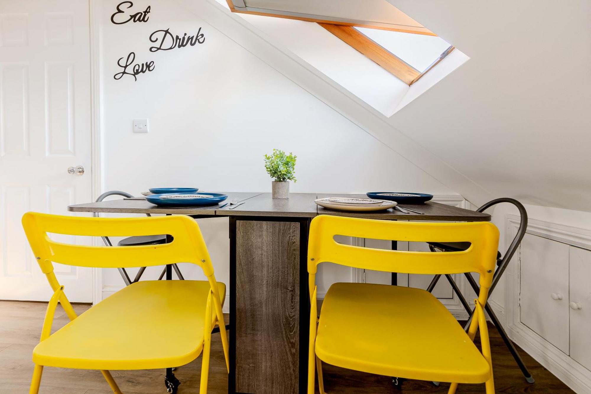 Bright 2Br Flat, Forest Gate, East Londra Esterno foto